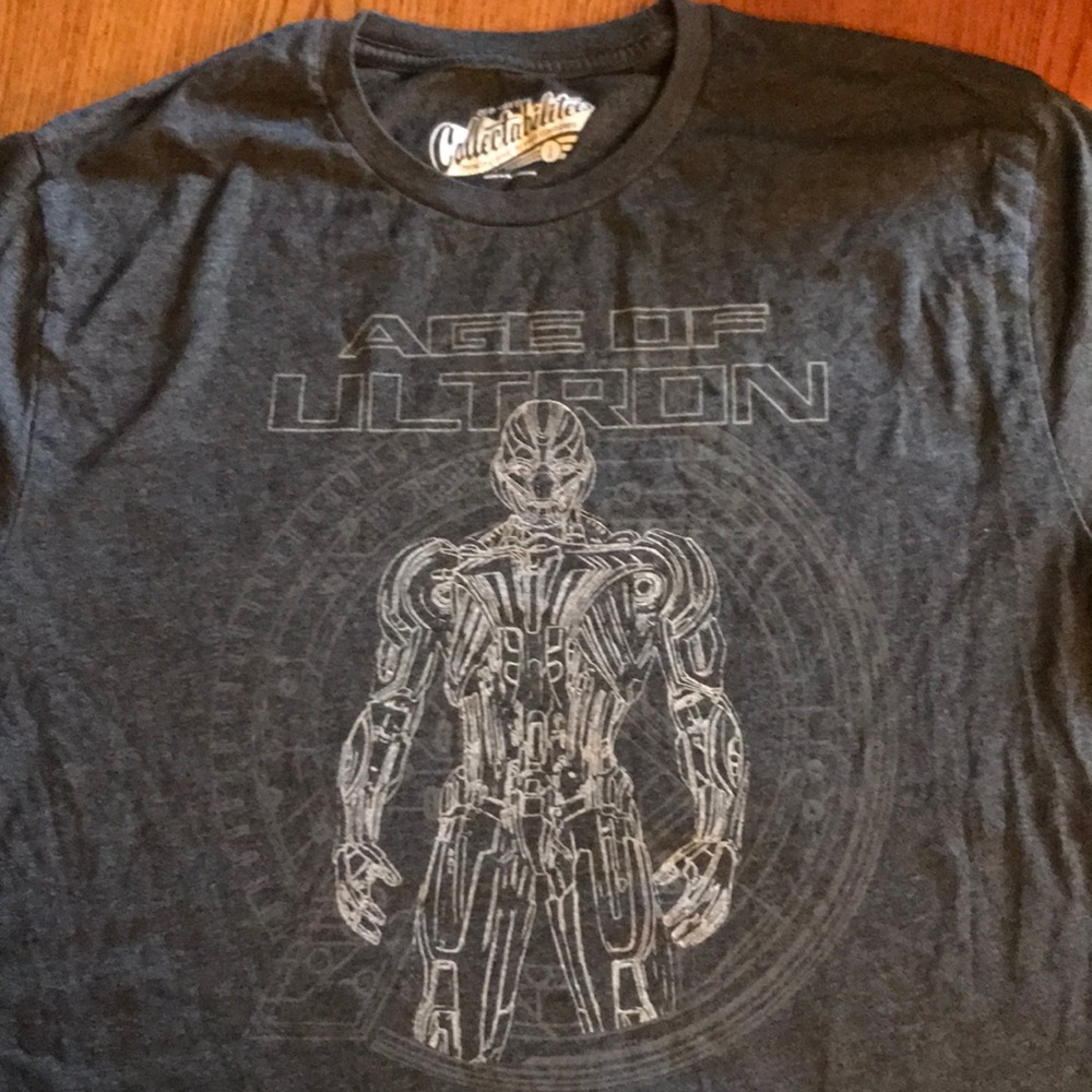 Men’s graphic T-shirt
